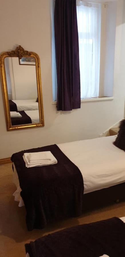 The Spread Eagle Hotel Jedburgh Eksteriør billede